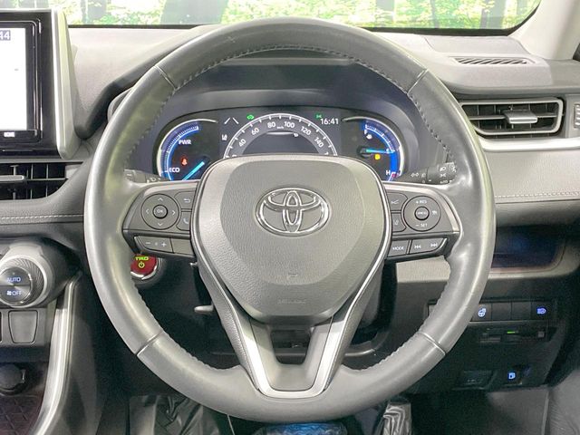 Toyota RAV4 12