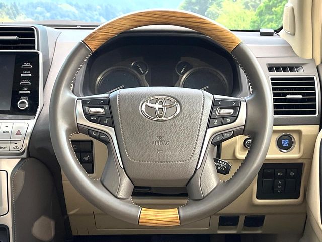 Toyota Land Cruiser Prado 12