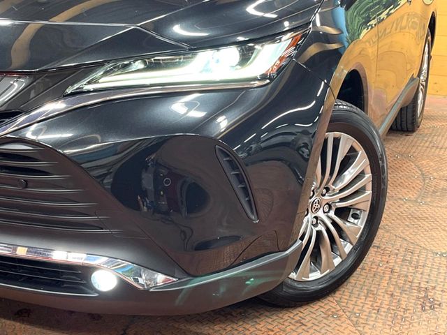 Toyota Harrier 12