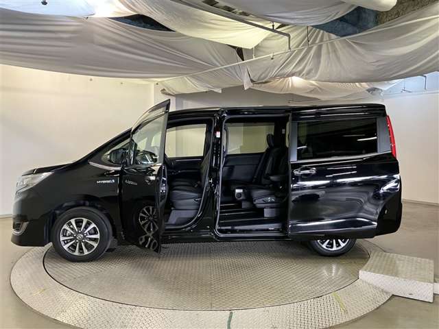 Toyota Esquire 4