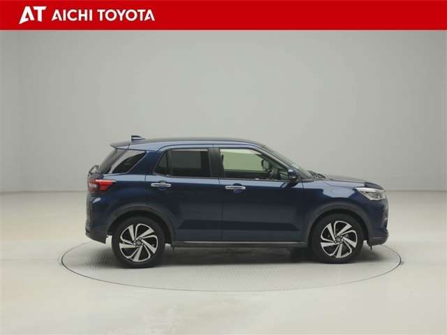 Toyota Raize 7