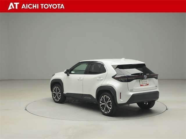Toyota Yaris Cross 4