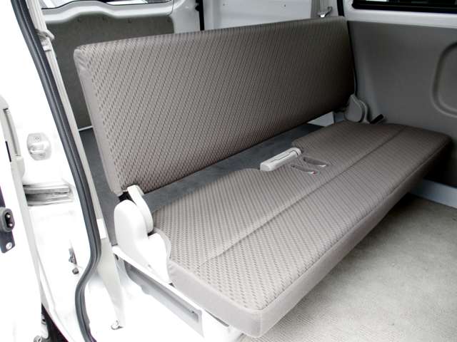 Nissan NV100 Clipper 5