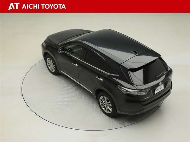 Toyota Harrier 12