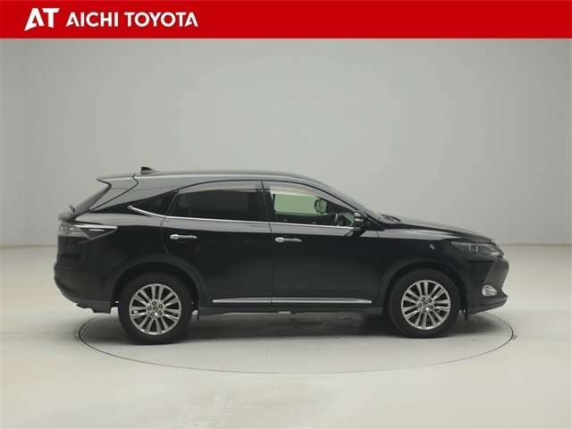 Toyota Harrier 7