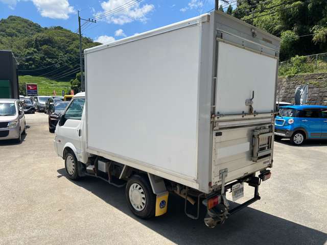 Mazda Bongo Truck 9