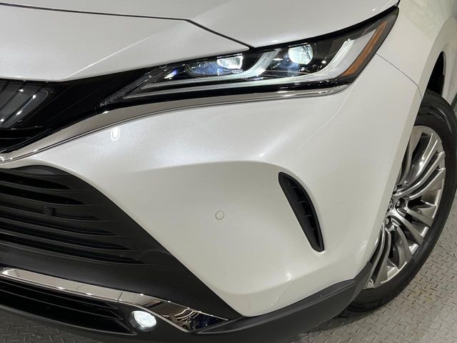 Toyota Harrier 12