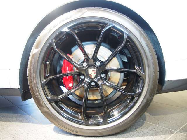 Porsche Cayenne Coupe 11