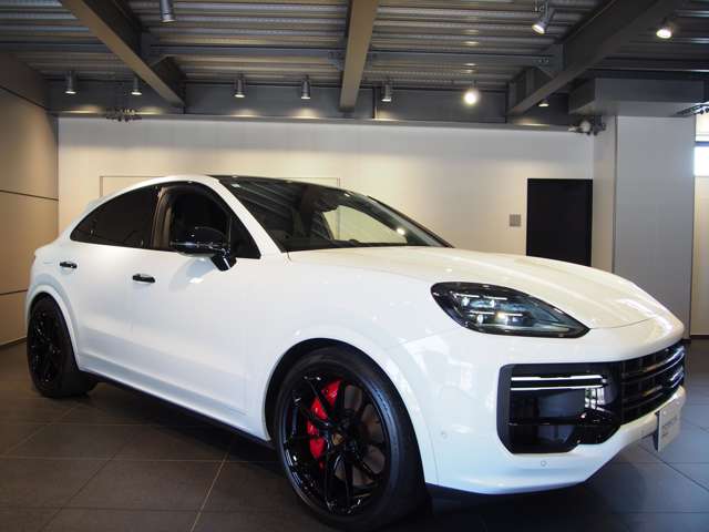 Porsche Cayenne Coupe 8