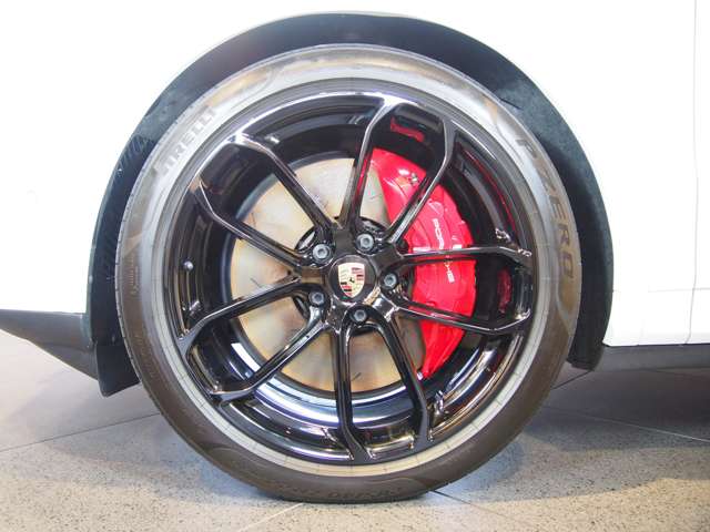 Porsche Cayenne Coupe 10
