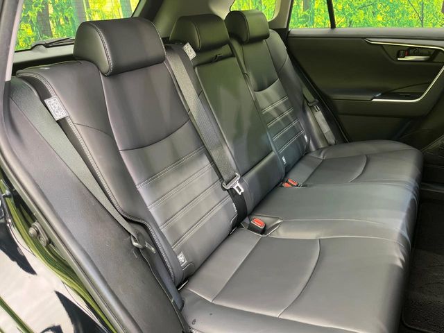Toyota RAV4 9
