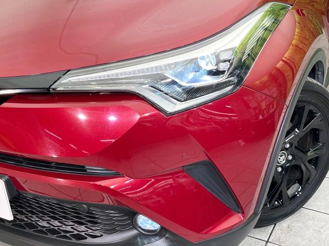 Toyota C-HR 12