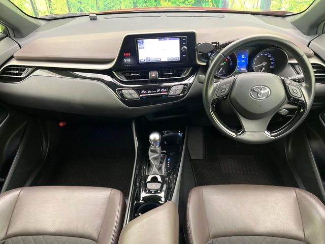 Toyota C-HR 2