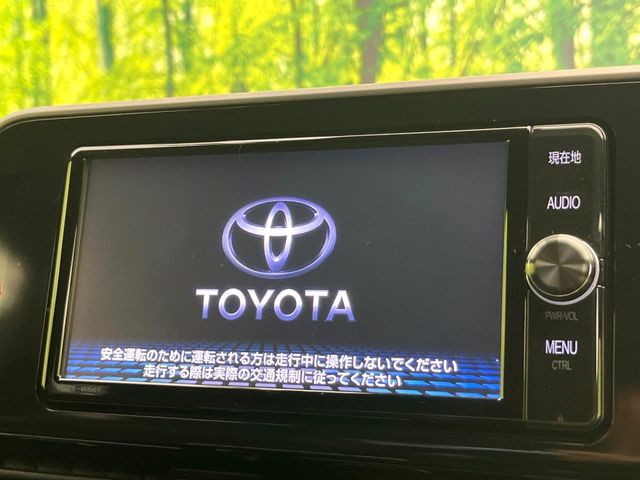 Toyota C-HR 3