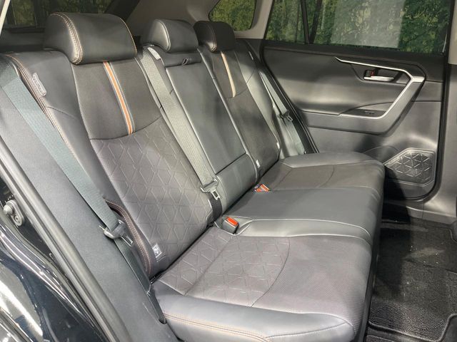 Toyota RAV4 9