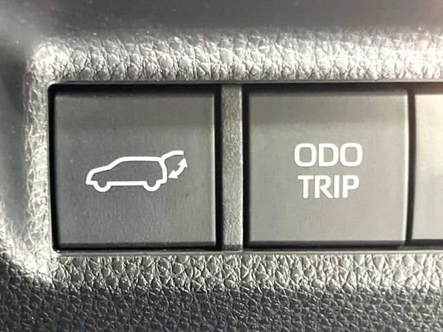 Toyota RAV4 8