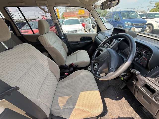 Mitsubishi Pajero iO 6