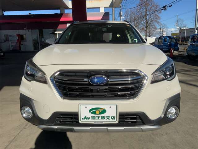 Subaru Legacy Outback 5