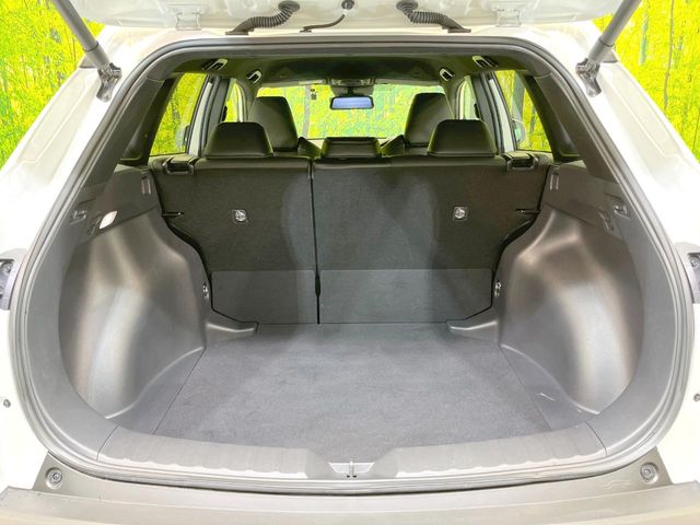 Toyota Corolla Cross 10