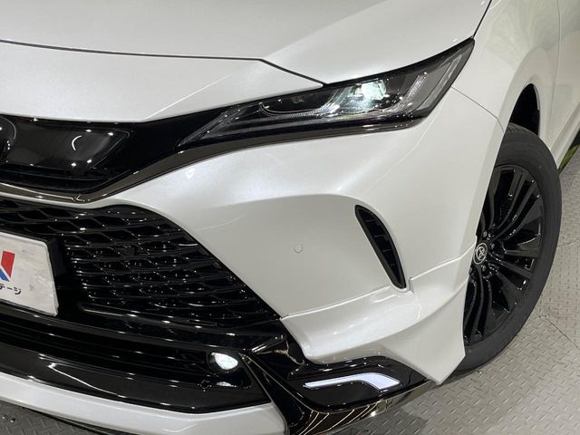 Toyota Harrier 12