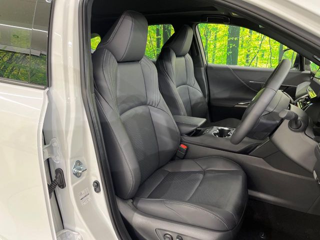 Toyota Harrier 8