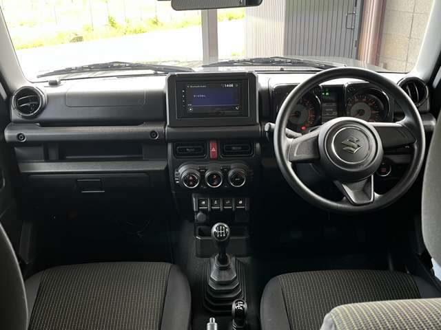 Suzuki Jimny 12