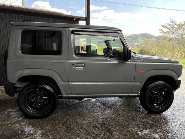 Suzuki Jimny 5