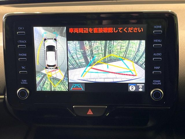 Toyota Yaris Cross 4
