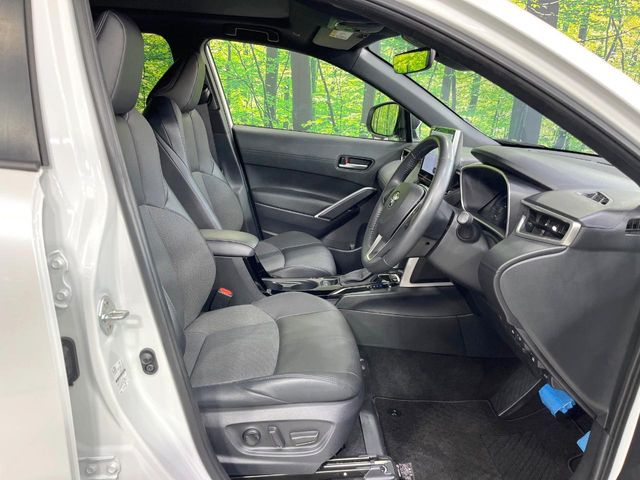 Toyota Corolla Cross 8