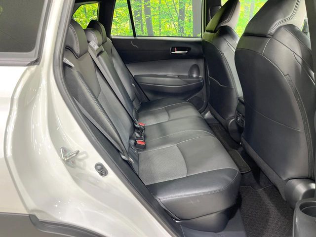 Toyota Corolla Cross 9