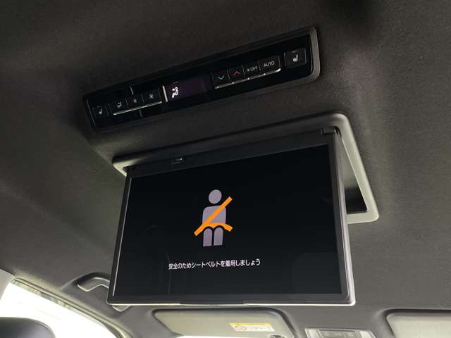 Toyota Noah 6