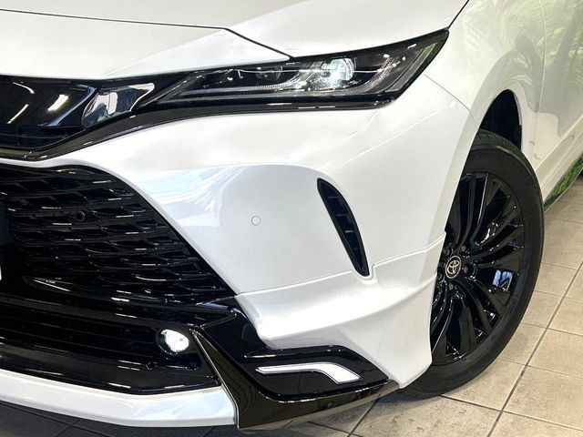 Toyota Harrier 12