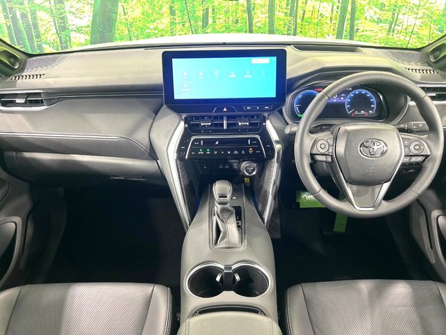 Toyota Harrier 2
