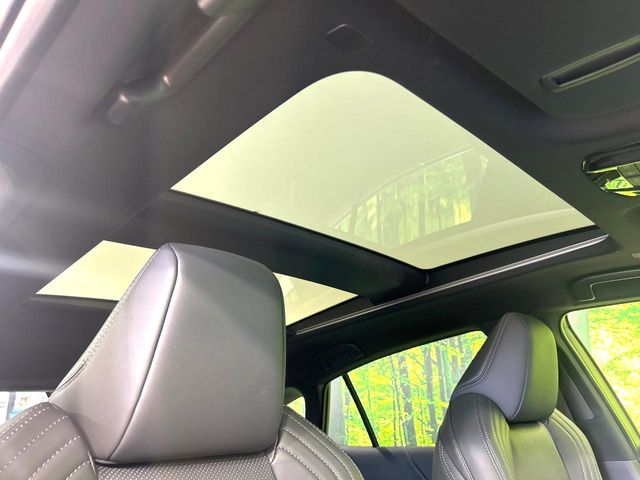 Toyota Harrier 4