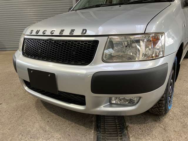 Toyota Succeed Van 10