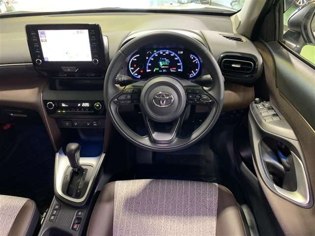 Toyota Yaris Cross 4