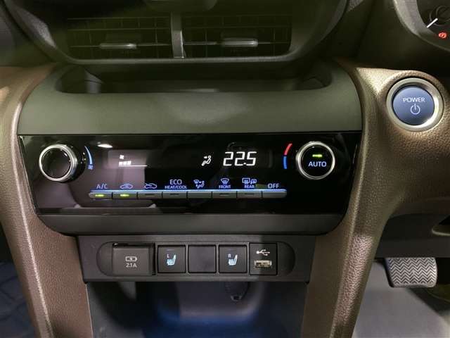 Toyota Yaris Cross 8