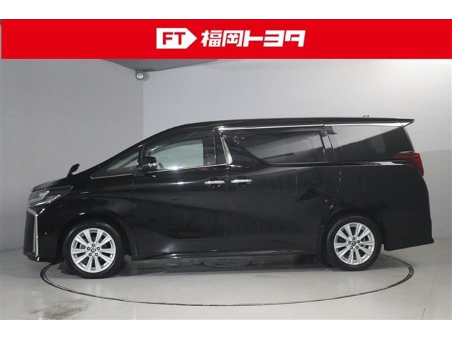 Toyota Alphard 5