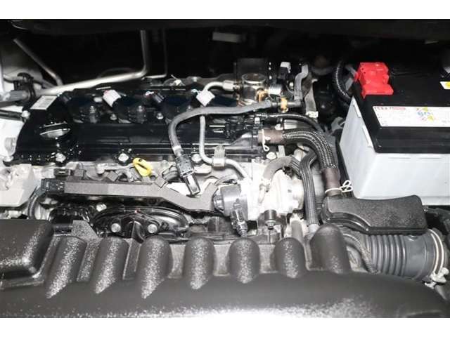 Toyota Voxy 4