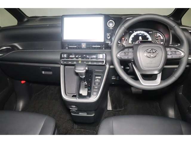 Toyota Noah 2