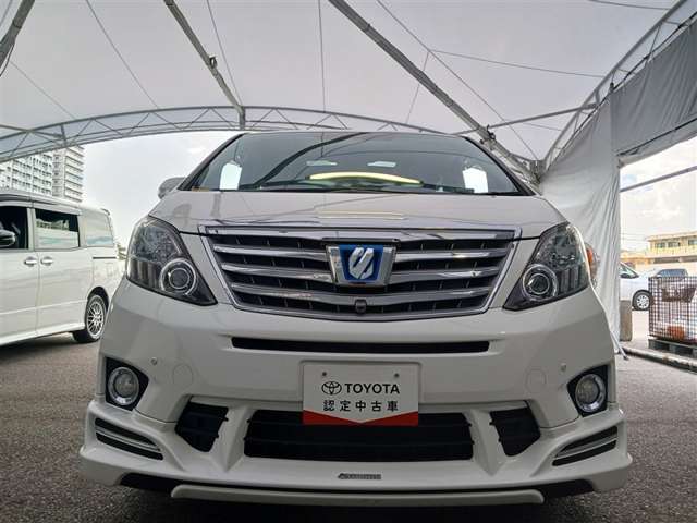 Toyota Alphard Hybrid 11
