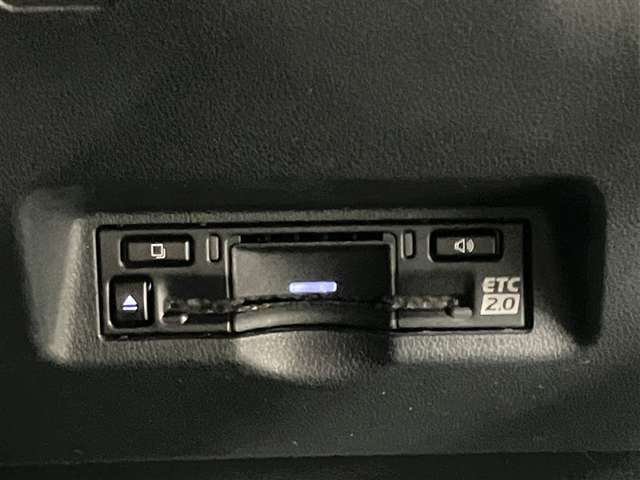 Toyota Alphard 11