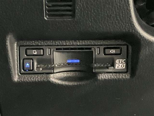 Toyota Noah 12