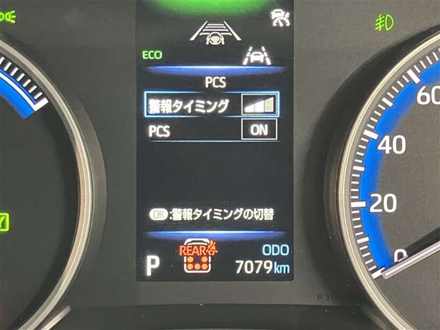 Toyota Noah 11