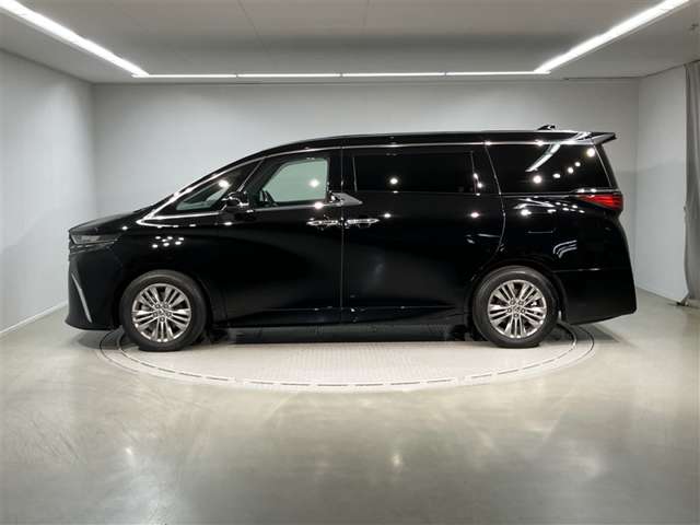 Toyota Alphard 2