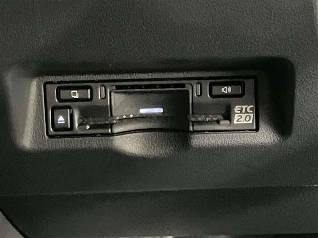 Toyota Alphard 10