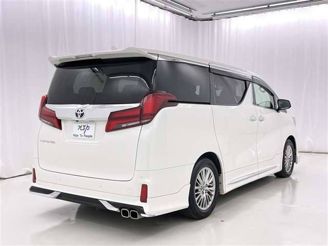 Toyota Alphard 7