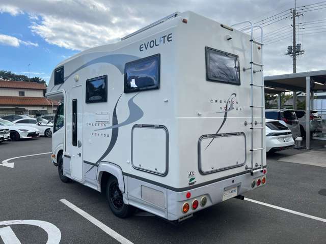 Toyota Camroad 8