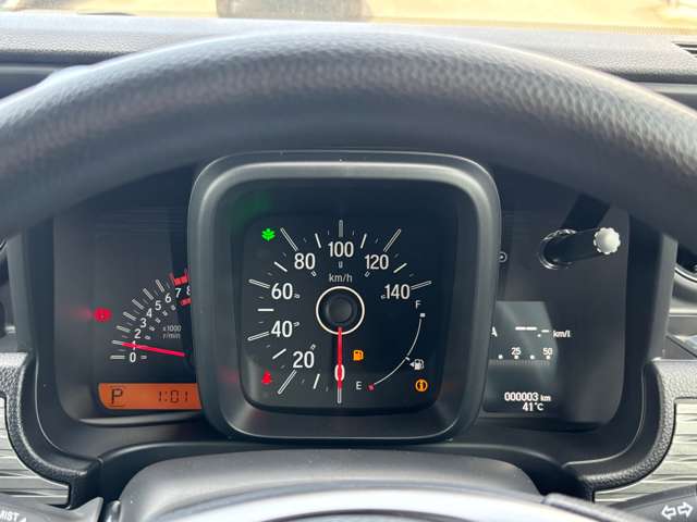 Honda N-VAN 12