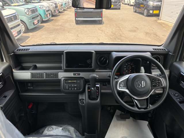 Honda N-VAN 10